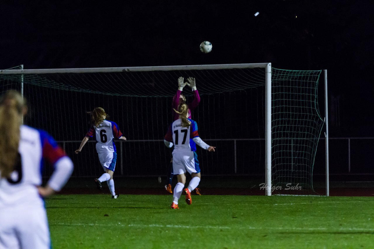 Bild 99 - B-Juniorinnen SV Henstedt Ulzburg - Krummesser SV : Ergebnis: 0:9